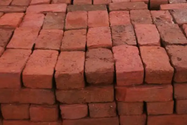 Takoz Tuğla